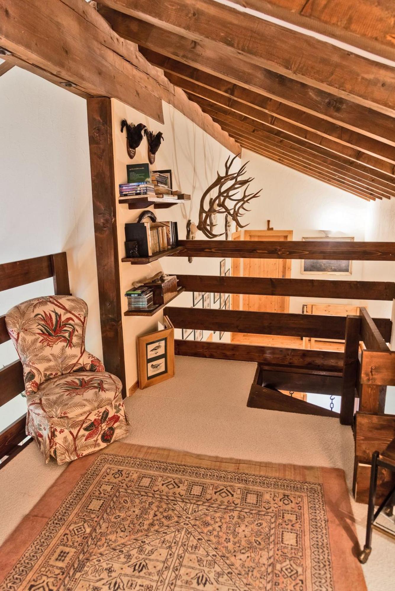 Chesa Martina - La Punt Apartman Kültér fotó